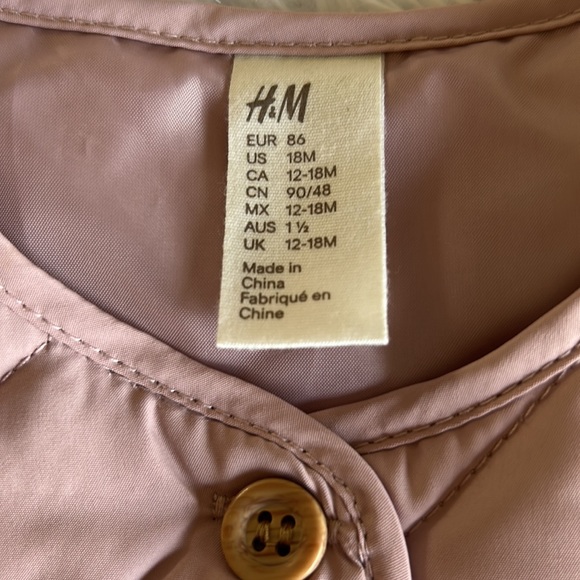 H&M Quilted Puffer Vest 18m - Picture 2 of 3